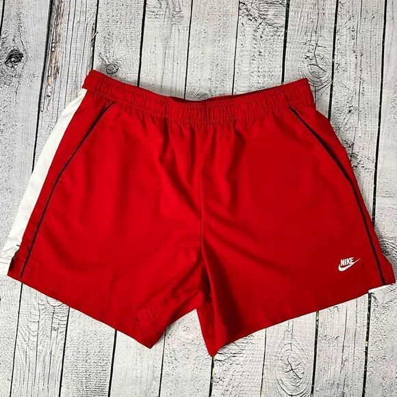 VINTAGE NIKE Shorts - Picture 1 of 5